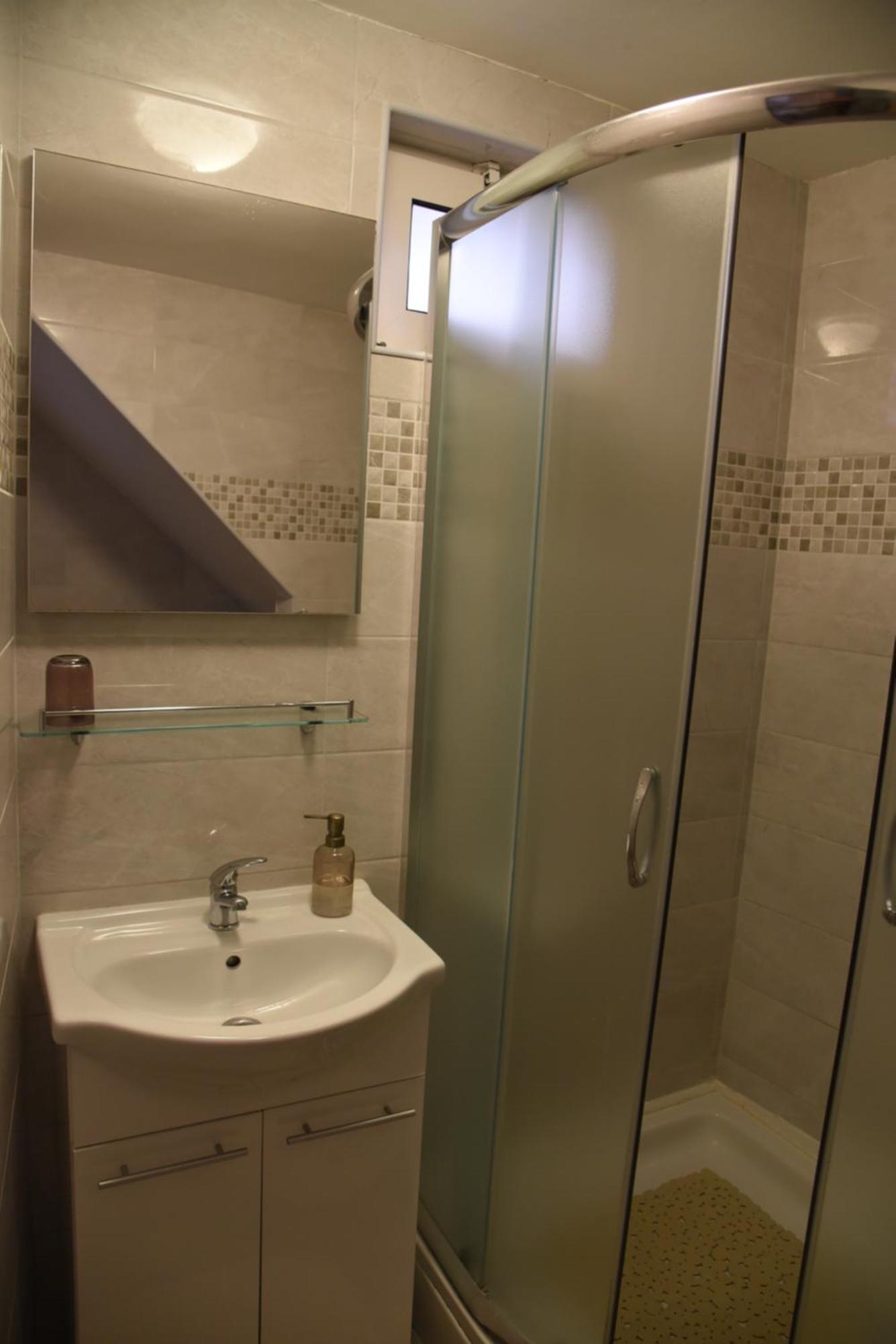 Central Apartments Circolo Ровинь Экстерьер фото