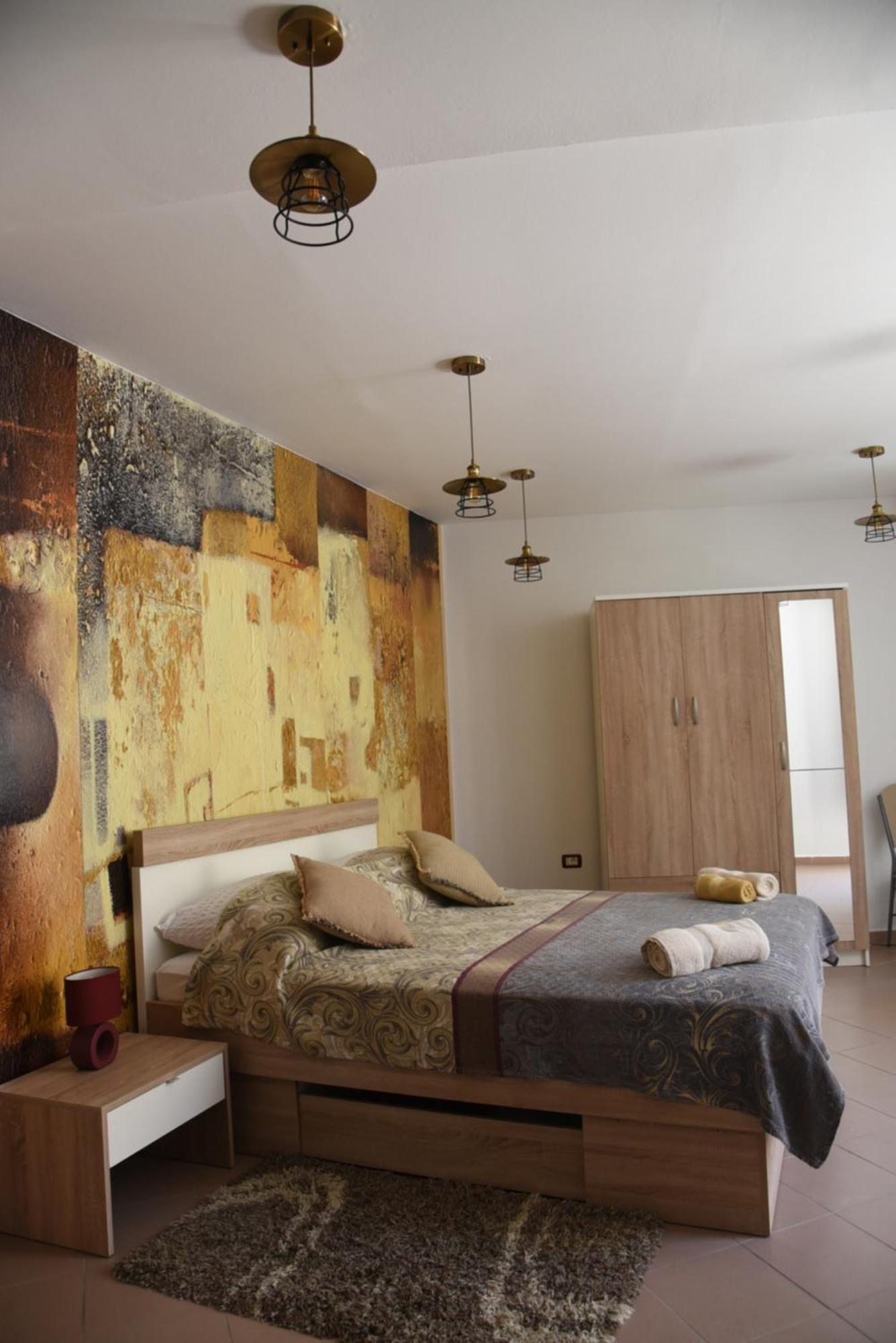 Central Apartments Circolo Ровинь Экстерьер фото